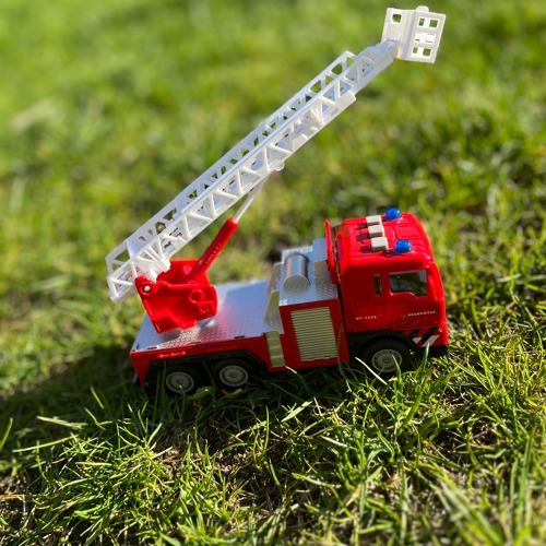 Hurra, die Feuerwehr Winsen (Luhe) kommt zu Besuch...